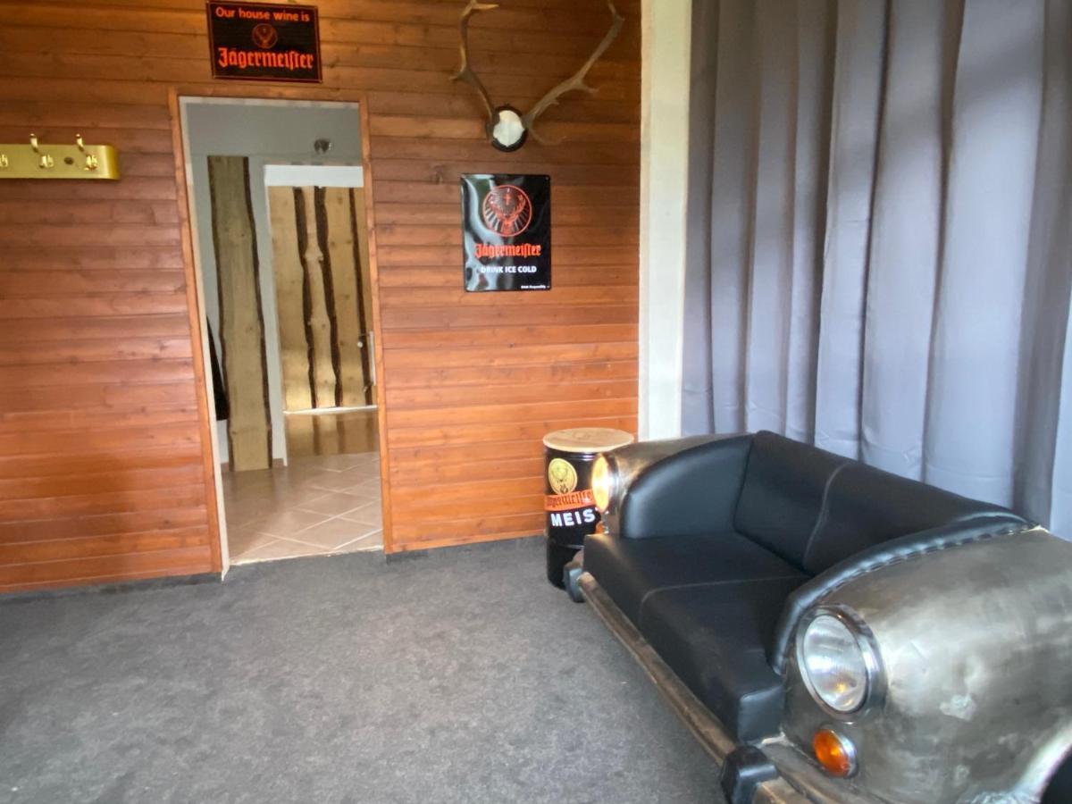 גוסלר Hostel Harzer Hof מראה חיצוני תמונה